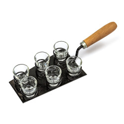 Mistrie cu pahare